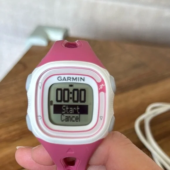 Garmin Forerunner 10 GPS Watch - Picture 5 of 7